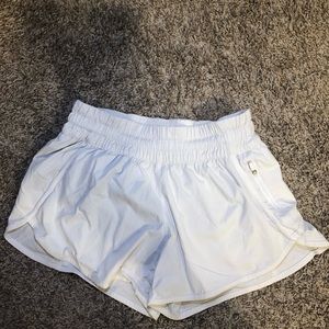 Lululemon Tracker Short 4”